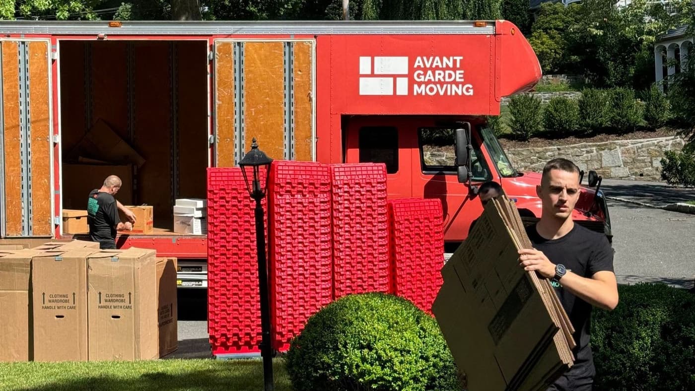 Renting a Moving Truck in NYC vs. Hiring Movers: The Real 2026 Cost Comparison