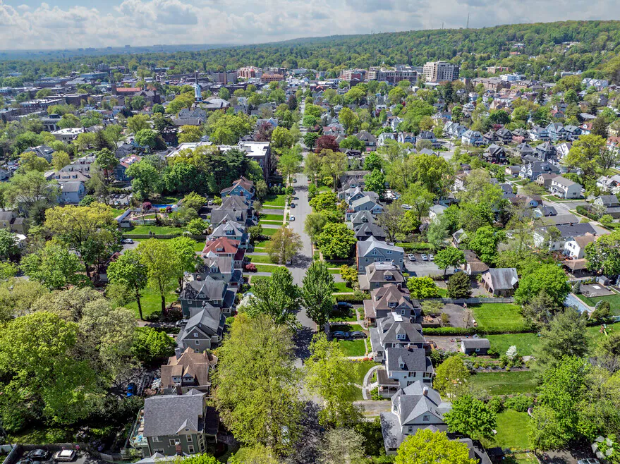 Montclair New Jersey downtown and neighborhoods